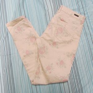 Kut from the Kloth Diana  Skinny Jeans